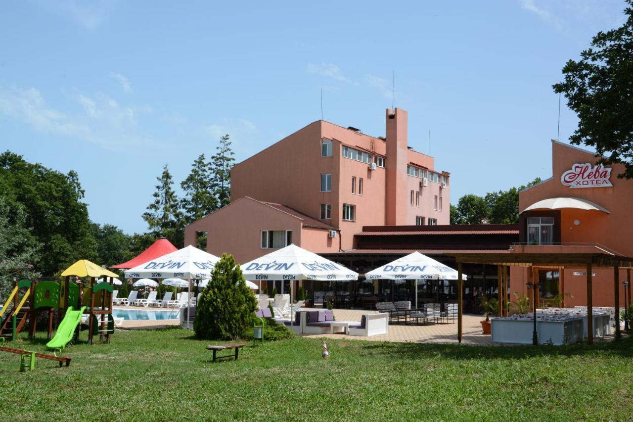 Hotel Neva Kiten  Exterior foto